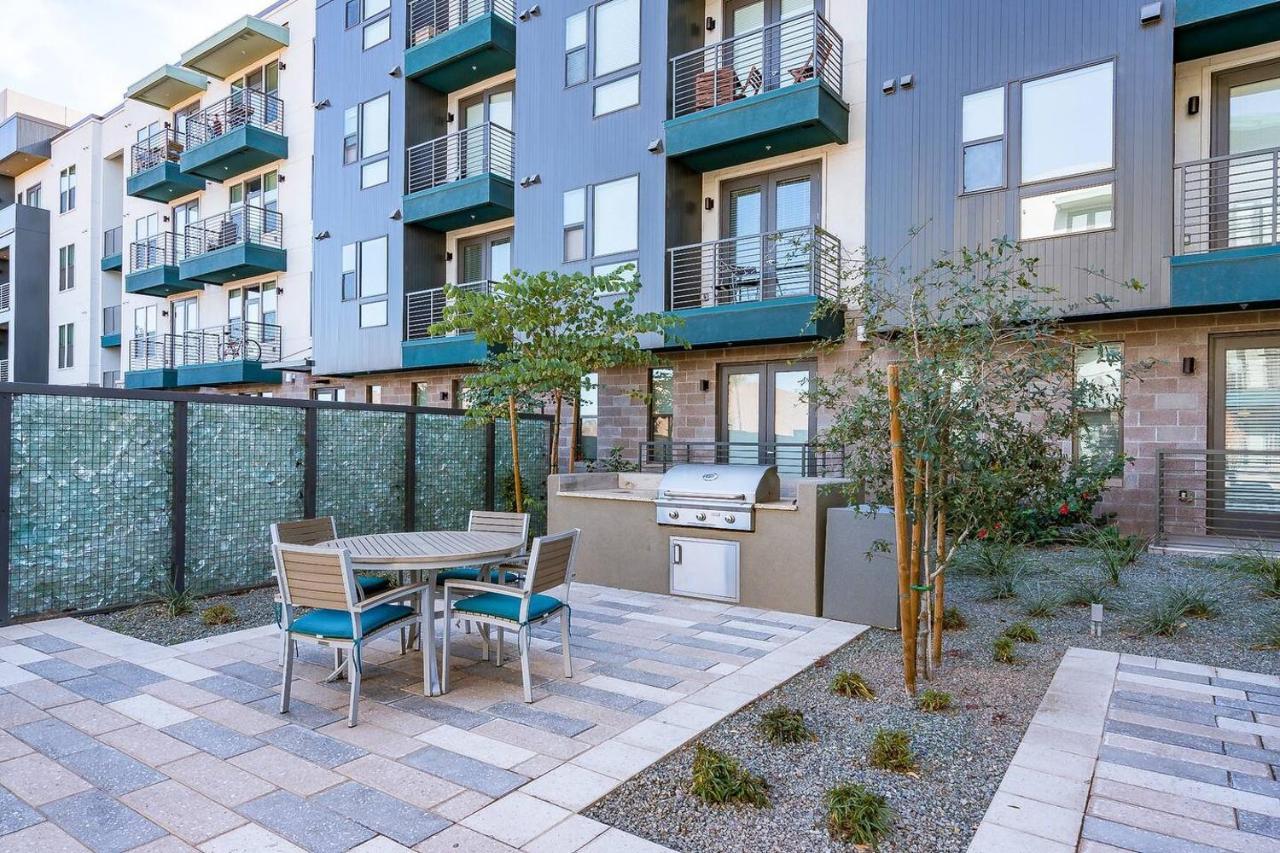 Modern Town Waterfront Cozysuites Paradise 07 Apartment Tempe