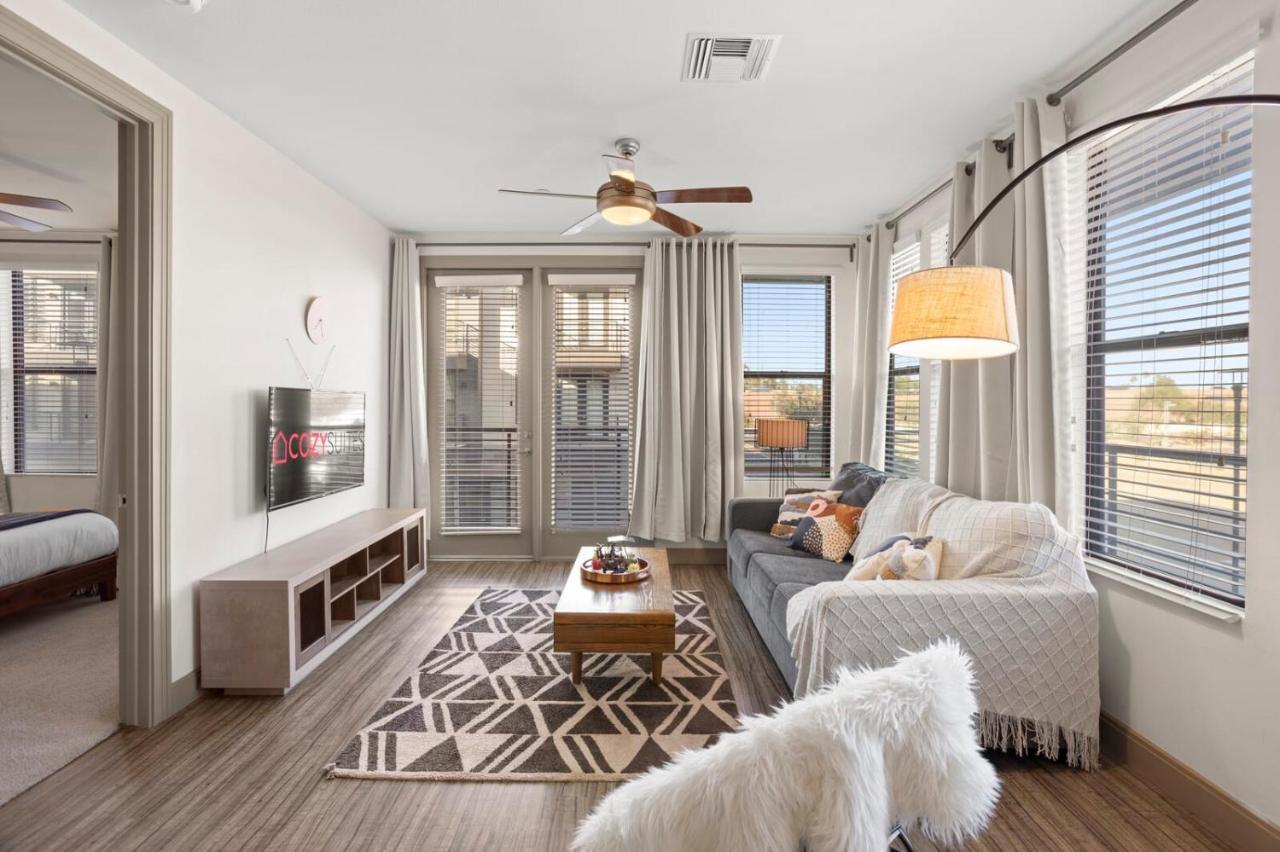 Modern Town Waterfront Cozysuites Paradise 07