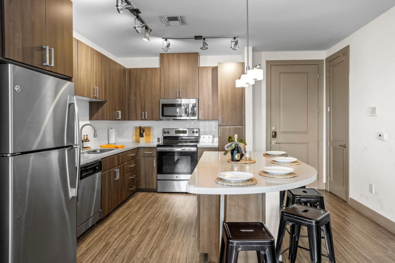 Modern Town Waterfront Cozysuites Paradise 07 Apartment *